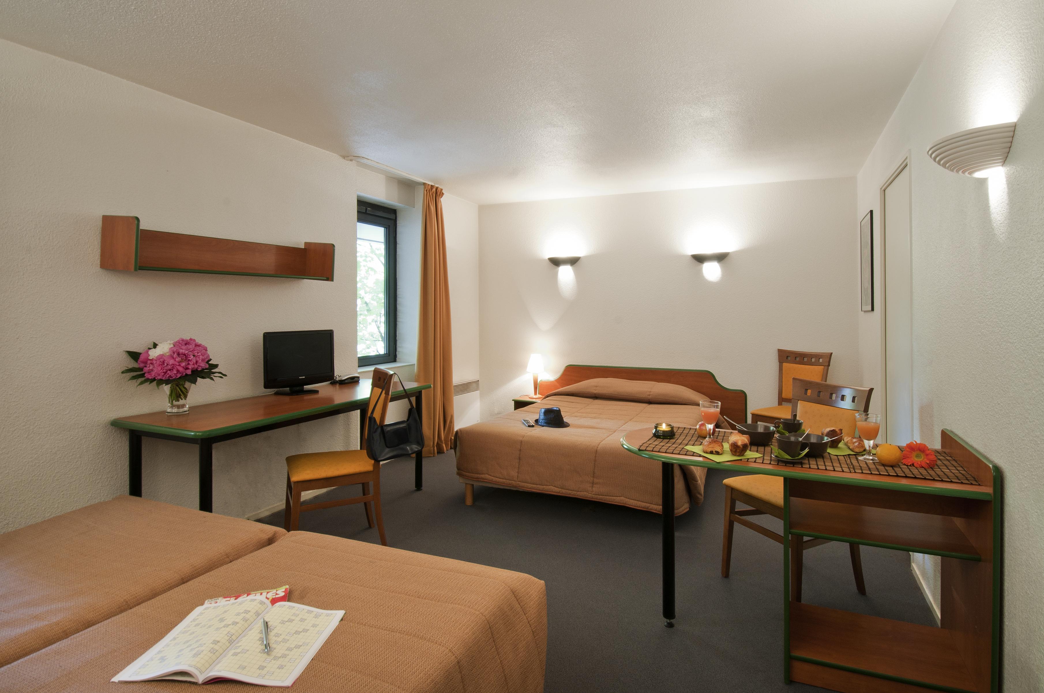 Aparthotel Adagio Access La Défense - Léonard De Vinci Courbevoie Esterno foto