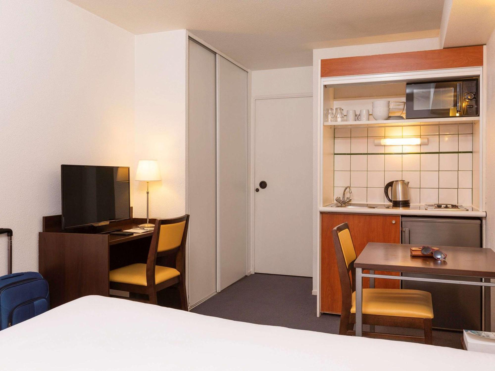 Aparthotel Adagio Access La Défense - Léonard De Vinci Courbevoie Esterno foto